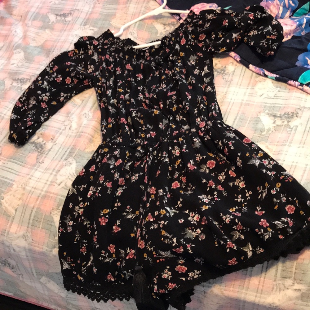 Abercrombie romper size small